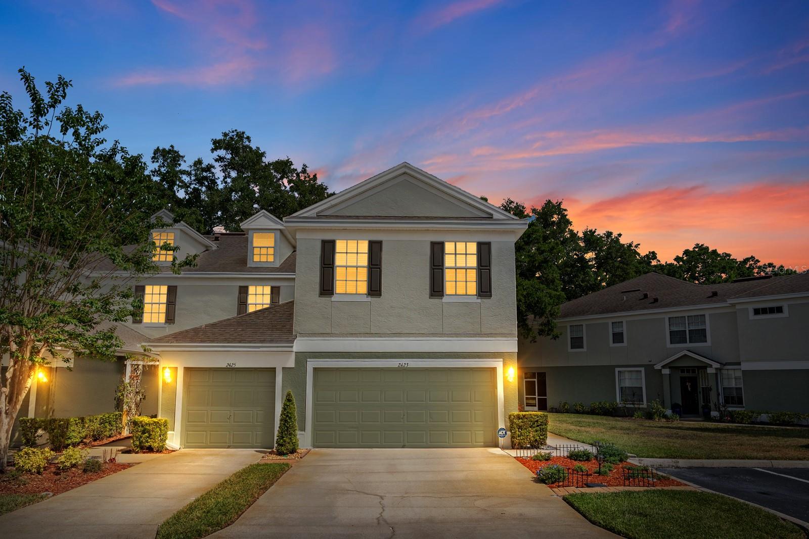 2423 EARLSWOOD COURT