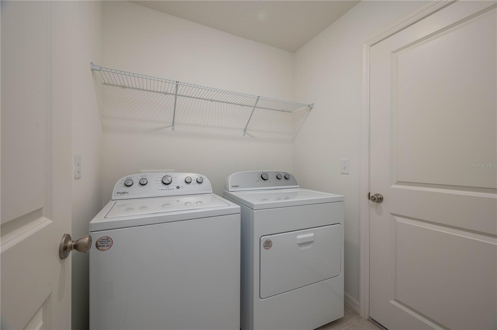 RESERVE/FRST LK PH 1 - Residential Lease