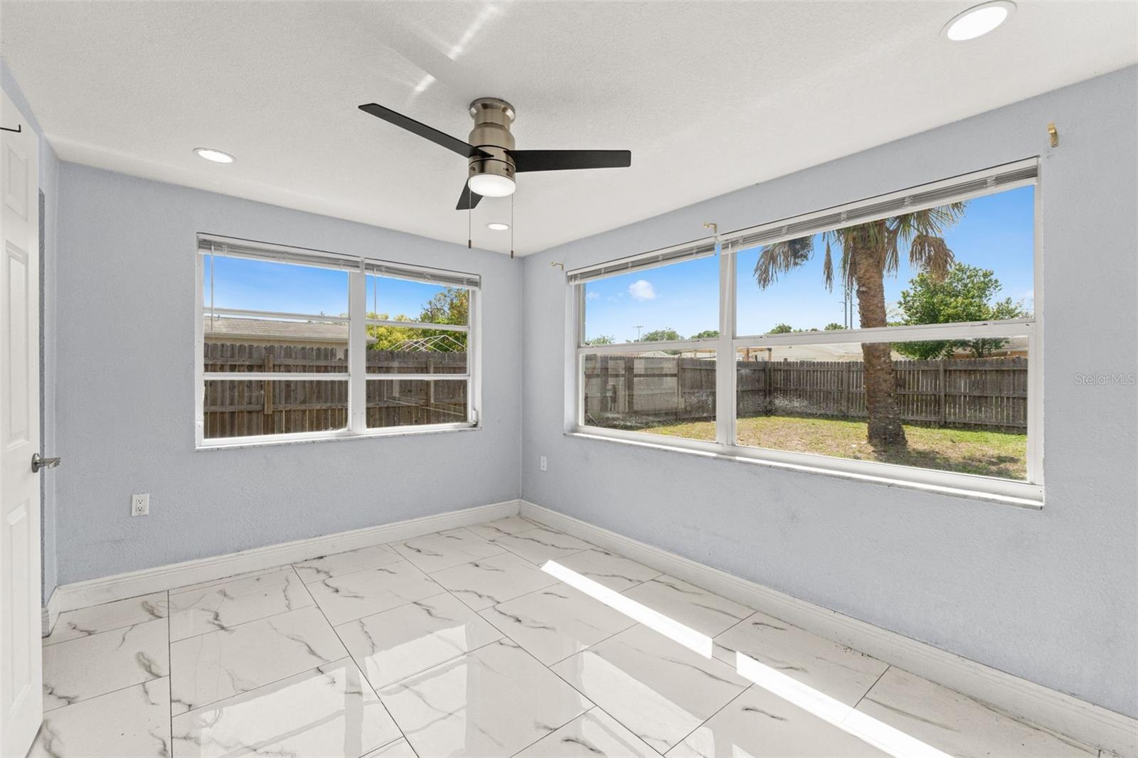 HOLIDAY LAKE ESTATES - Residential