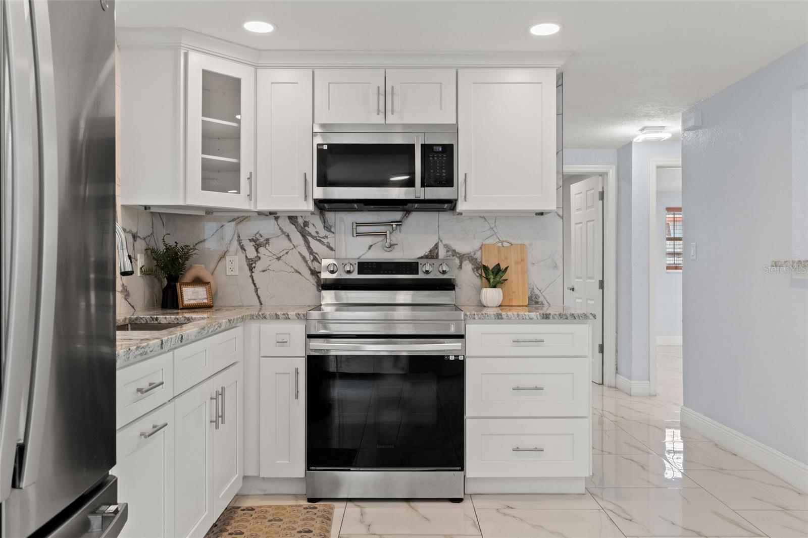 HOLIDAY LAKE ESTATES - Residential