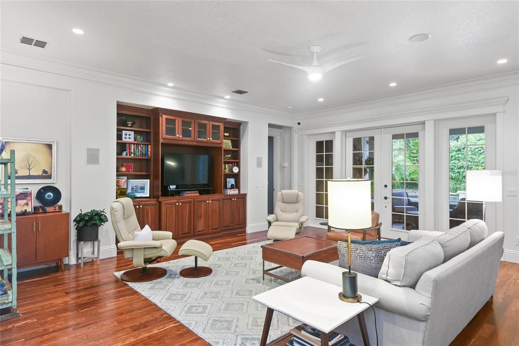 PENNSYLVANIA PLACE REP - Residential