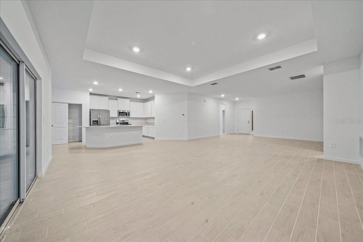 GRAND PARK NORTH - Residential