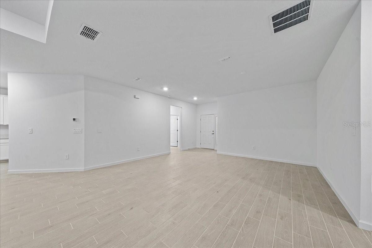 GRAND PARK NORTH - Residential