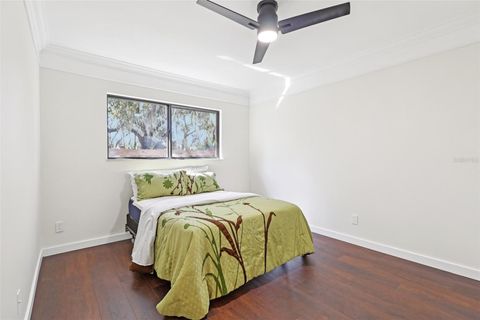 Tiny photo for 4219 Magnolia Avenue, Leesburg, FL 34748 (MLS # G5109030)