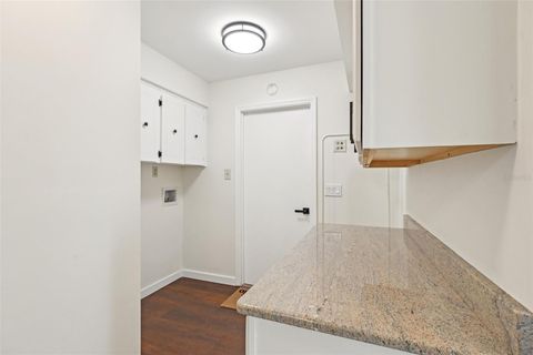 Tiny photo for 4219 Magnolia Avenue, Leesburg, FL 34748 (MLS # G5109030)