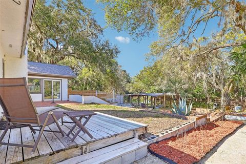 Tiny photo for 4219 Magnolia Avenue, Leesburg, FL 34748 (MLS # G5109030)