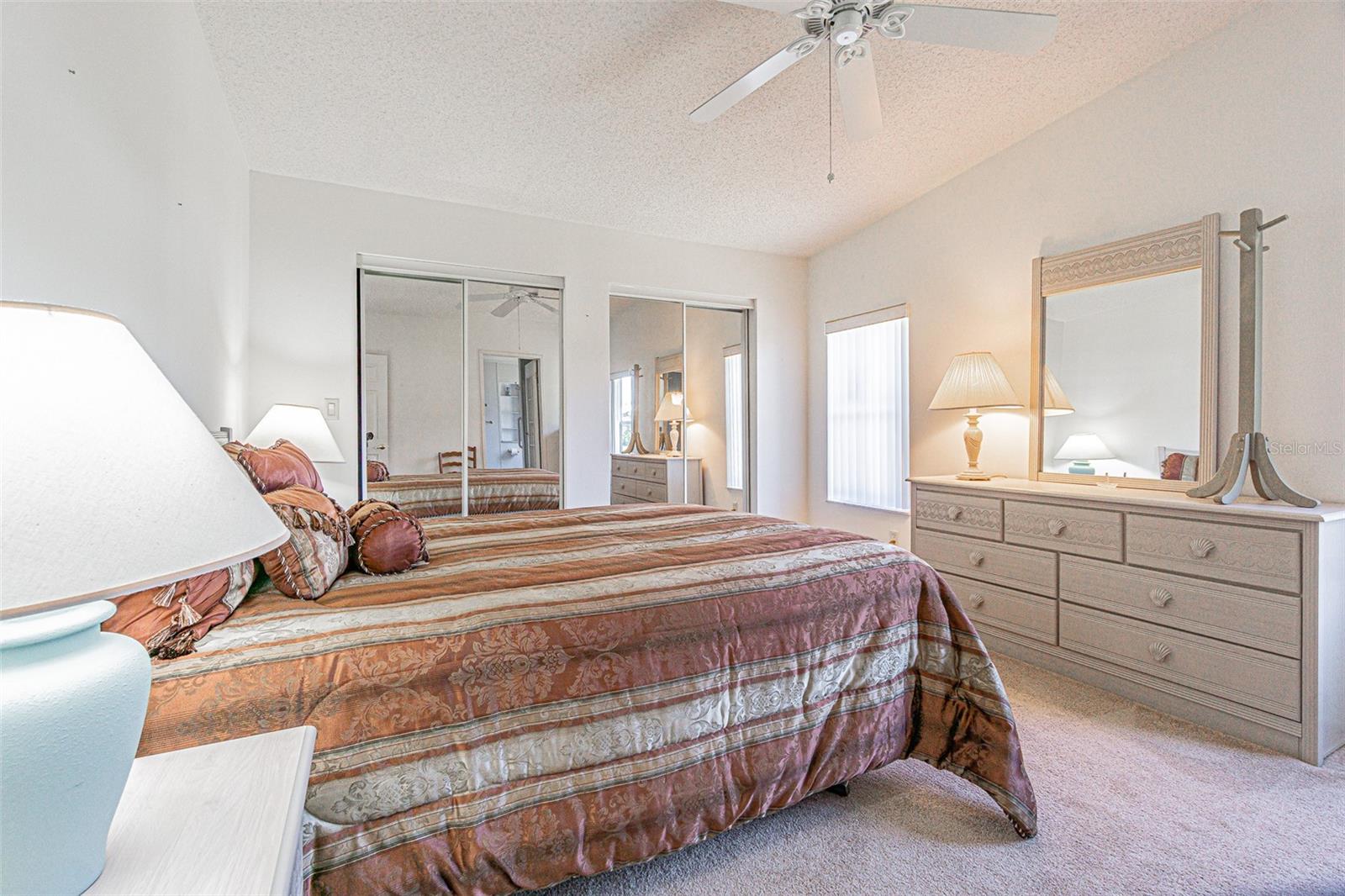 GRAND HORIZONS - Residential