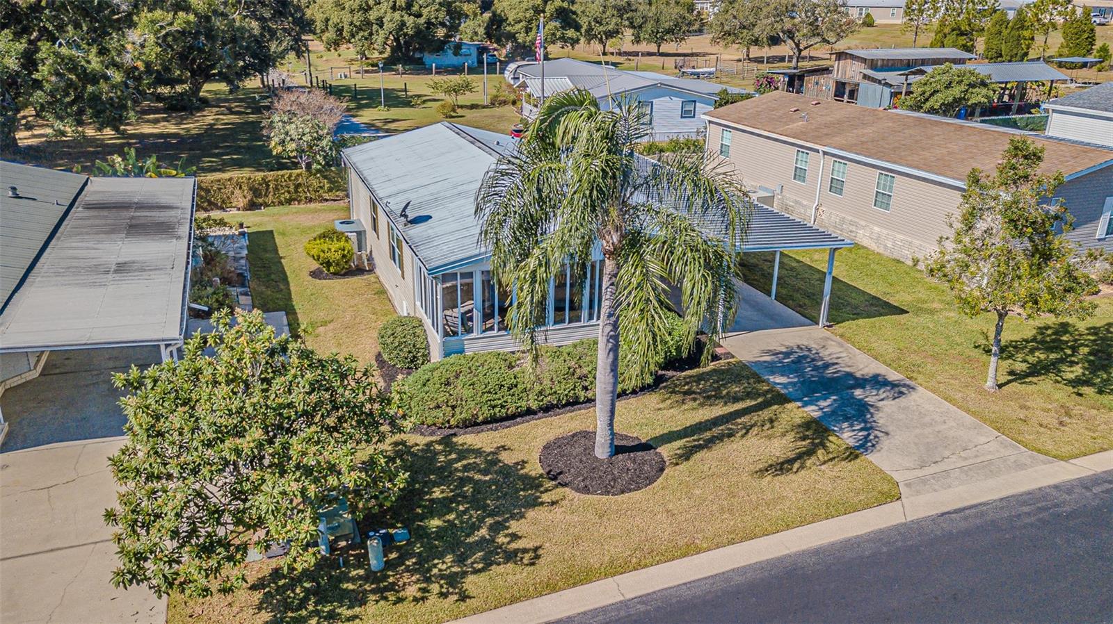 GRAND HORIZONS - Residential