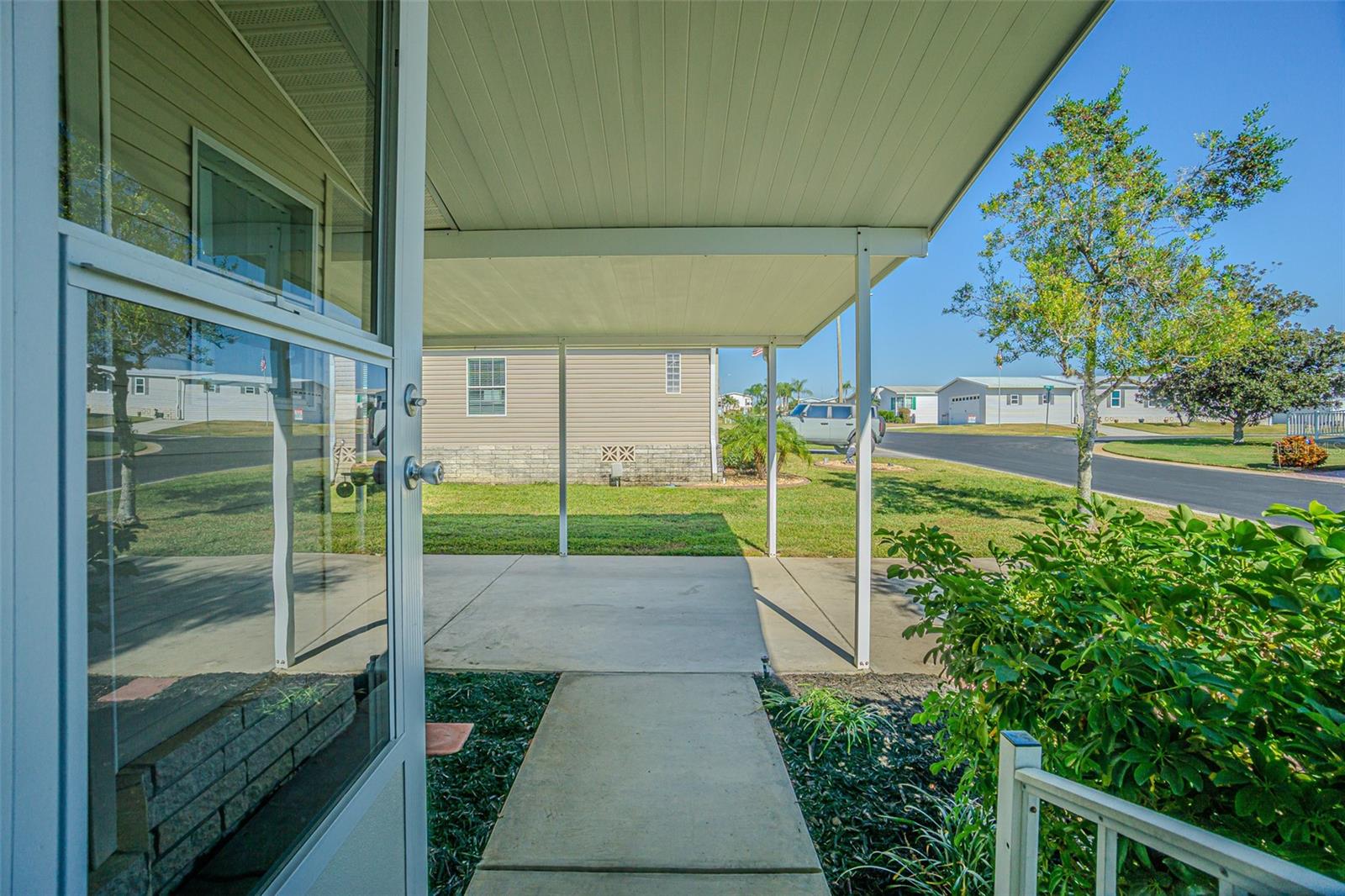 GRAND HORIZONS - Residential