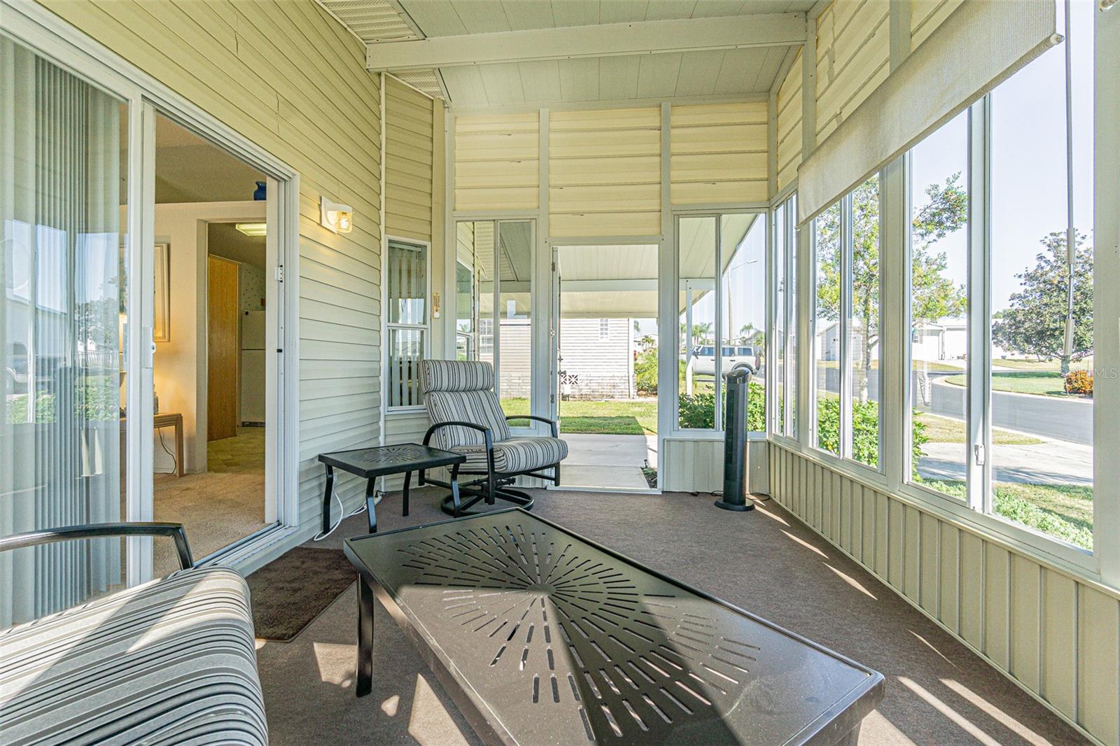 GRAND HORIZONS - Residential