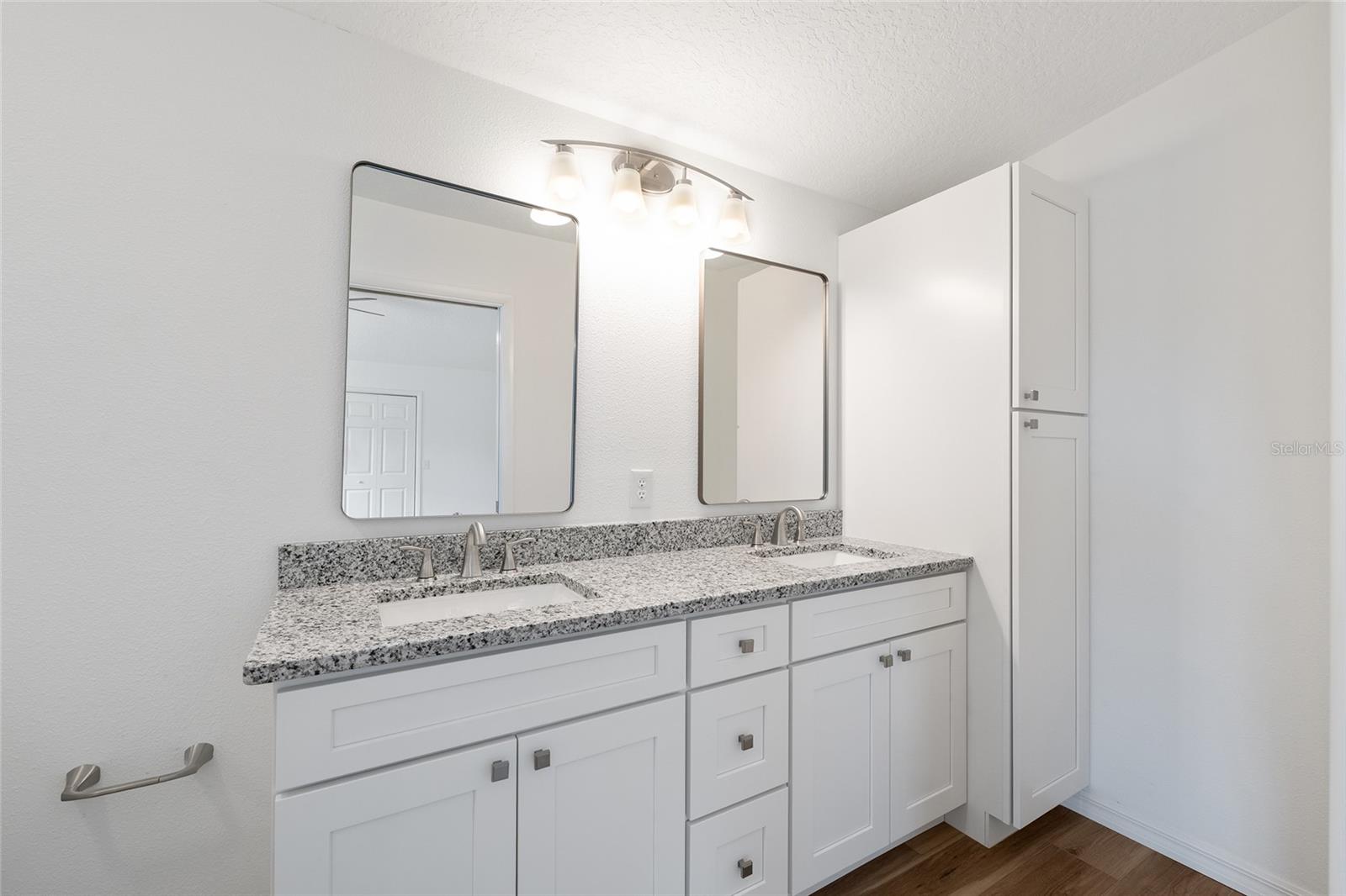 LADY LAKE ORANGE BLOSSOM GARDENS UNIT 12 - Residential
