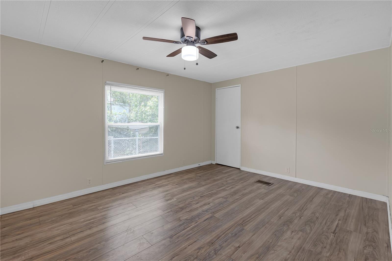 JOHNSON HEIGHTS - Residential