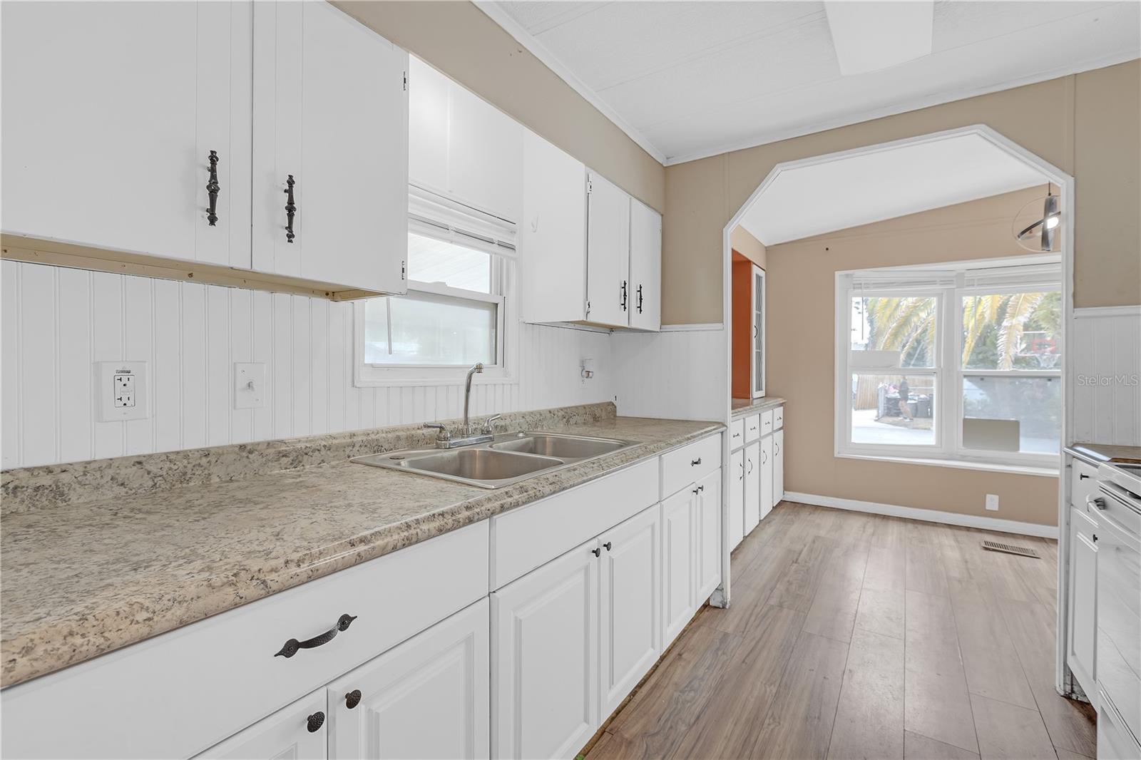 JOHNSON HEIGHTS - Residential