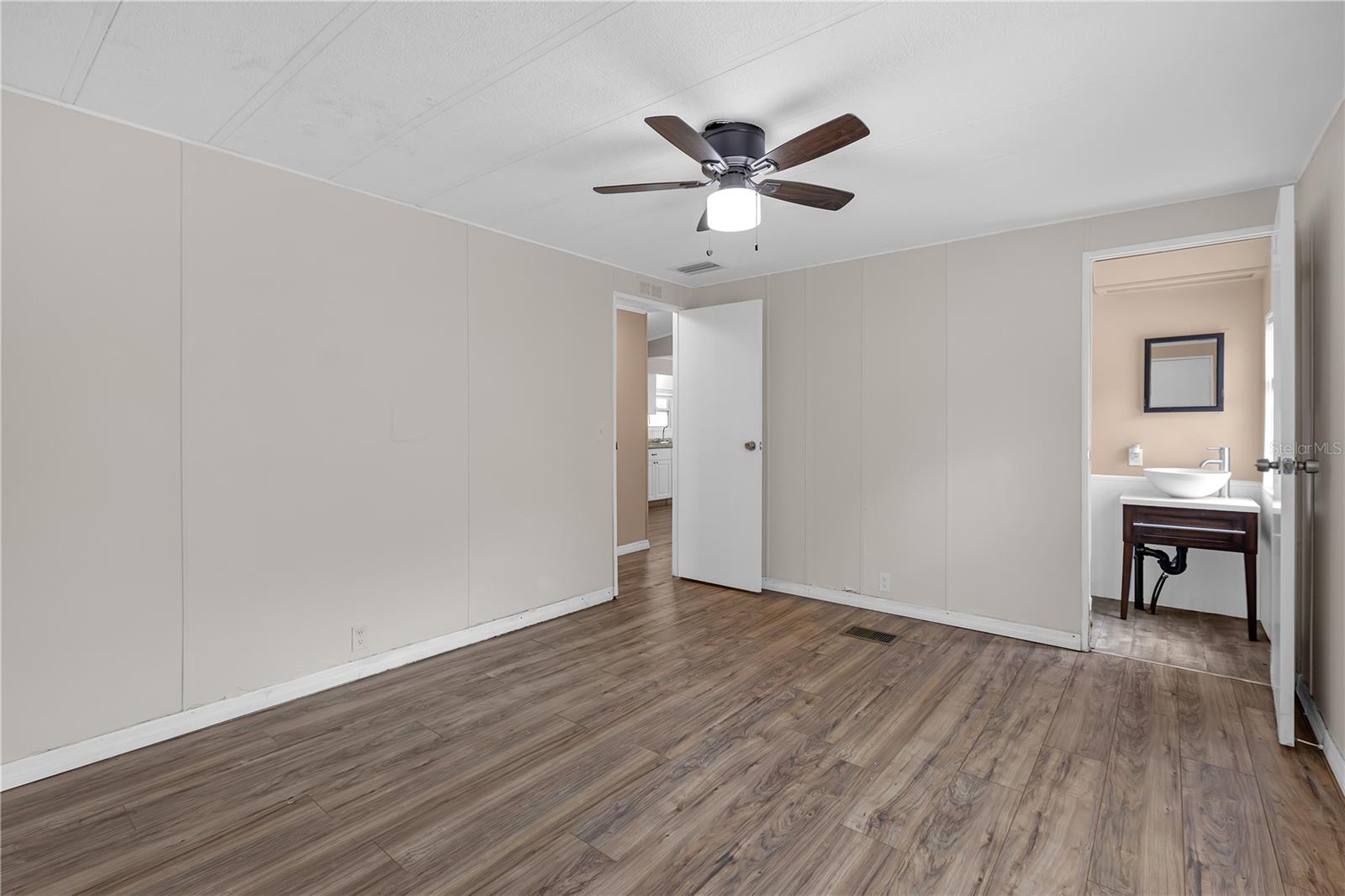 JOHNSON HEIGHTS - Residential