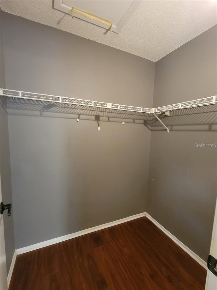 MANORS BRYN MAWR CONDO PH 07 - Residential Lease