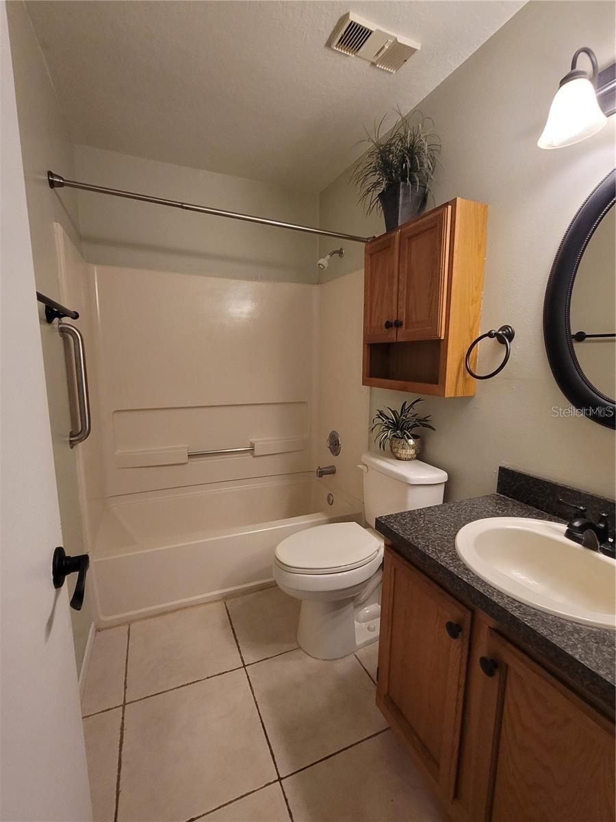 MANORS BRYN MAWR CONDO PH 07 - Residential Lease