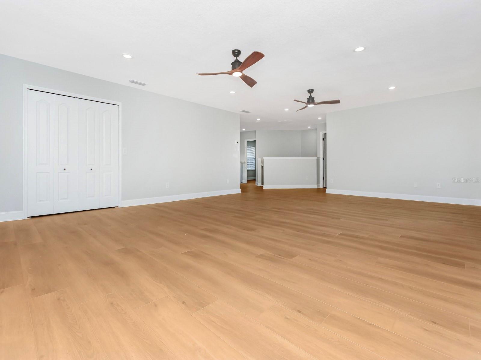 ROCK SPGS RDG PH V-C - Residential