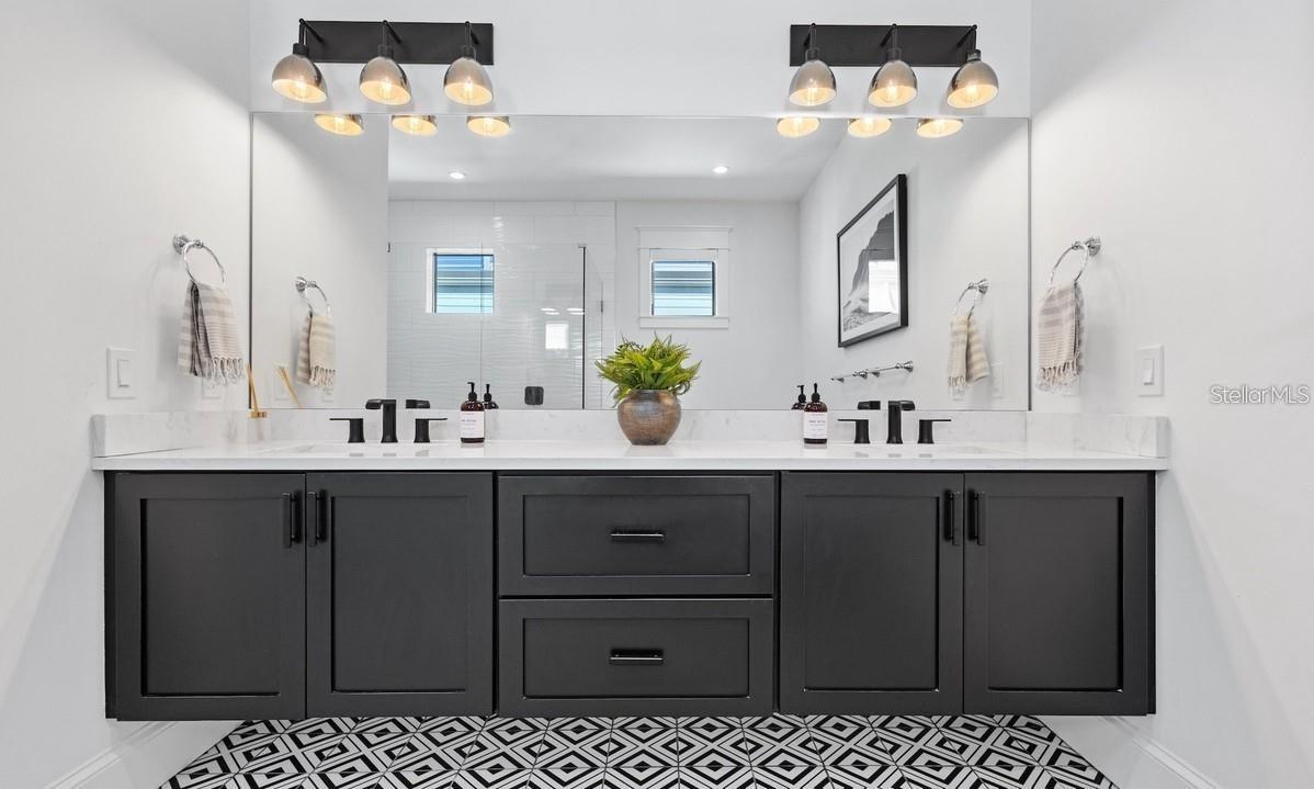 CORRECTED OF AZURE SHORES - Residential