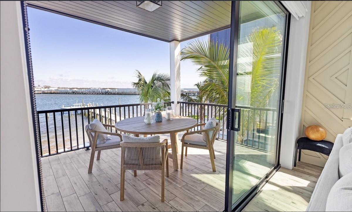 CORRECTED OF AZURE SHORES - Residential