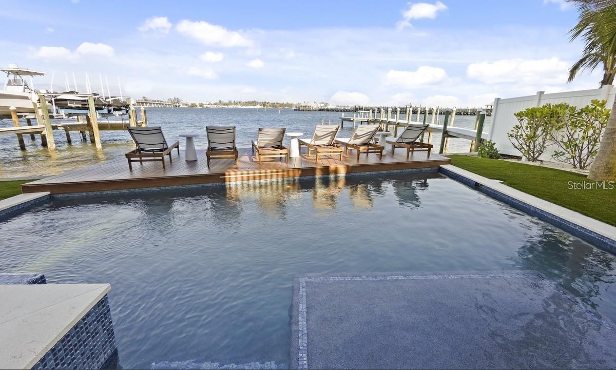 CORRECTED OF AZURE SHORES - Residential