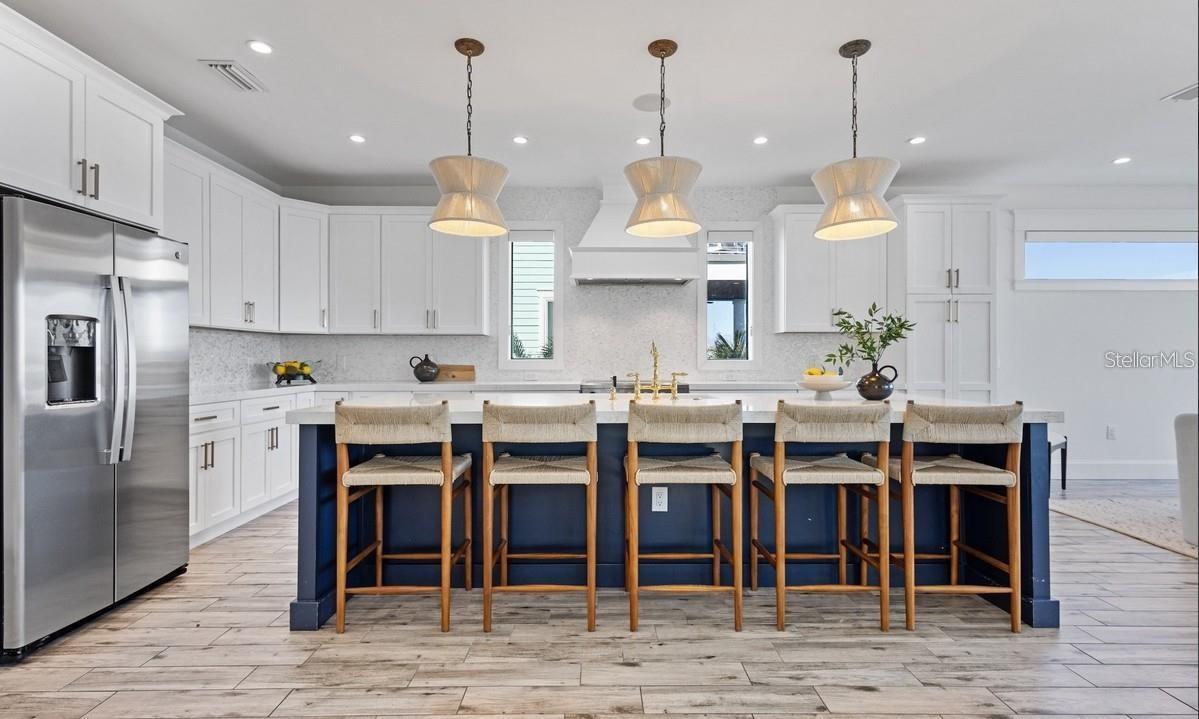 CORRECTED OF AZURE SHORES - Residential