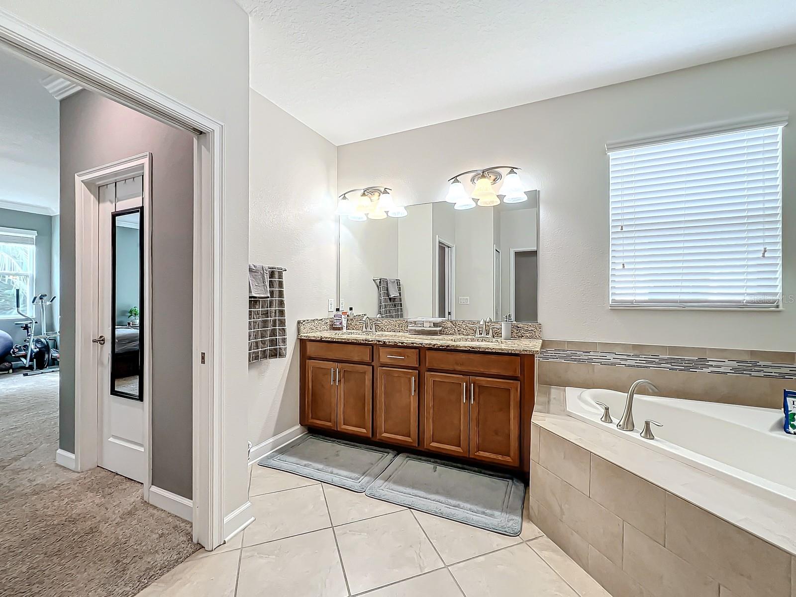 STONEYBROOK SOUTH - Residential