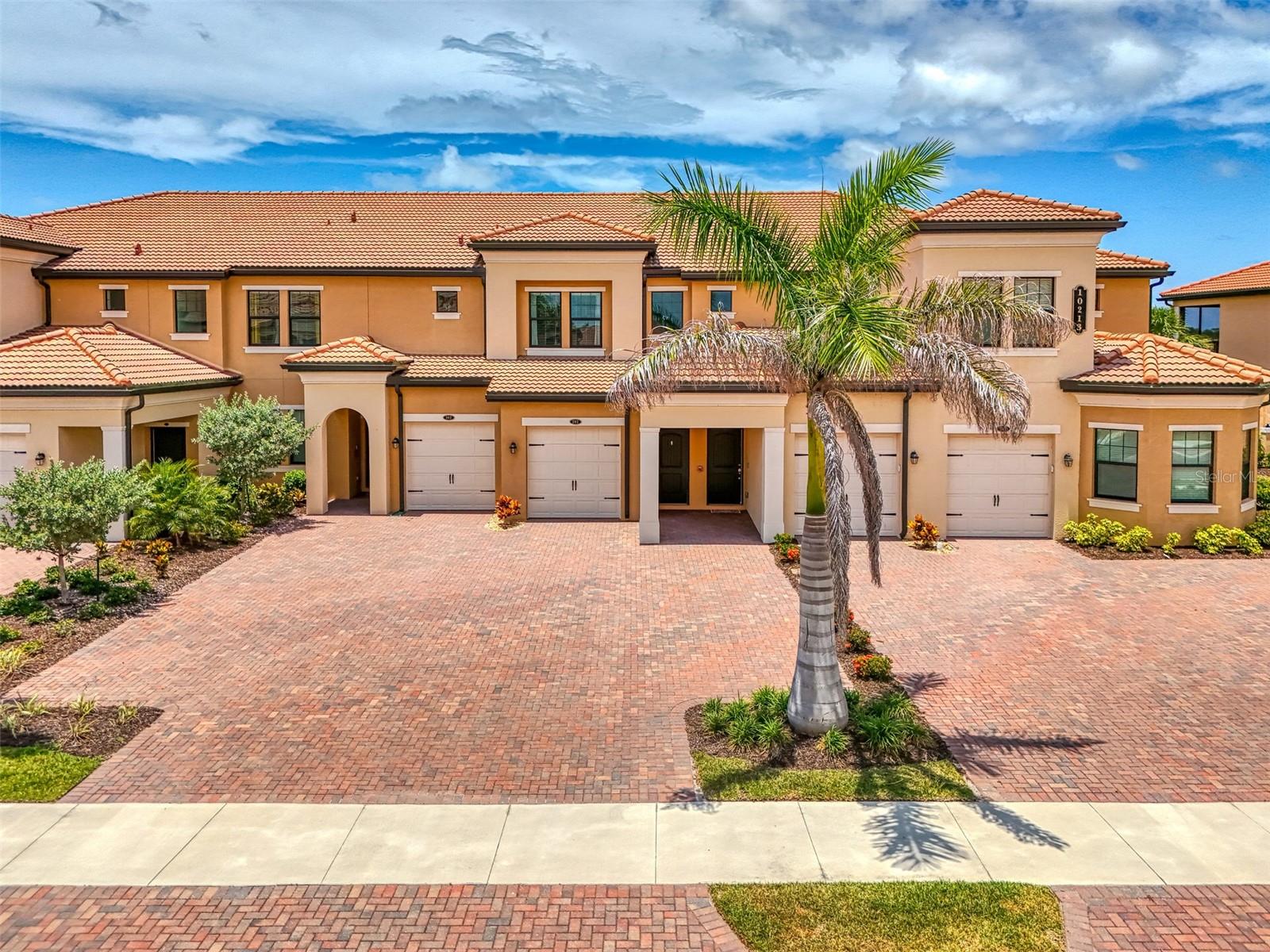 10213 STAGGERBUSH DRIVE 202