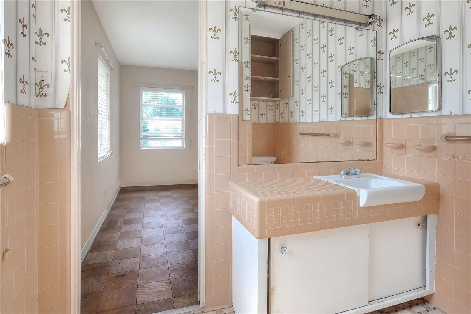 COOPER ESTATES - Residential