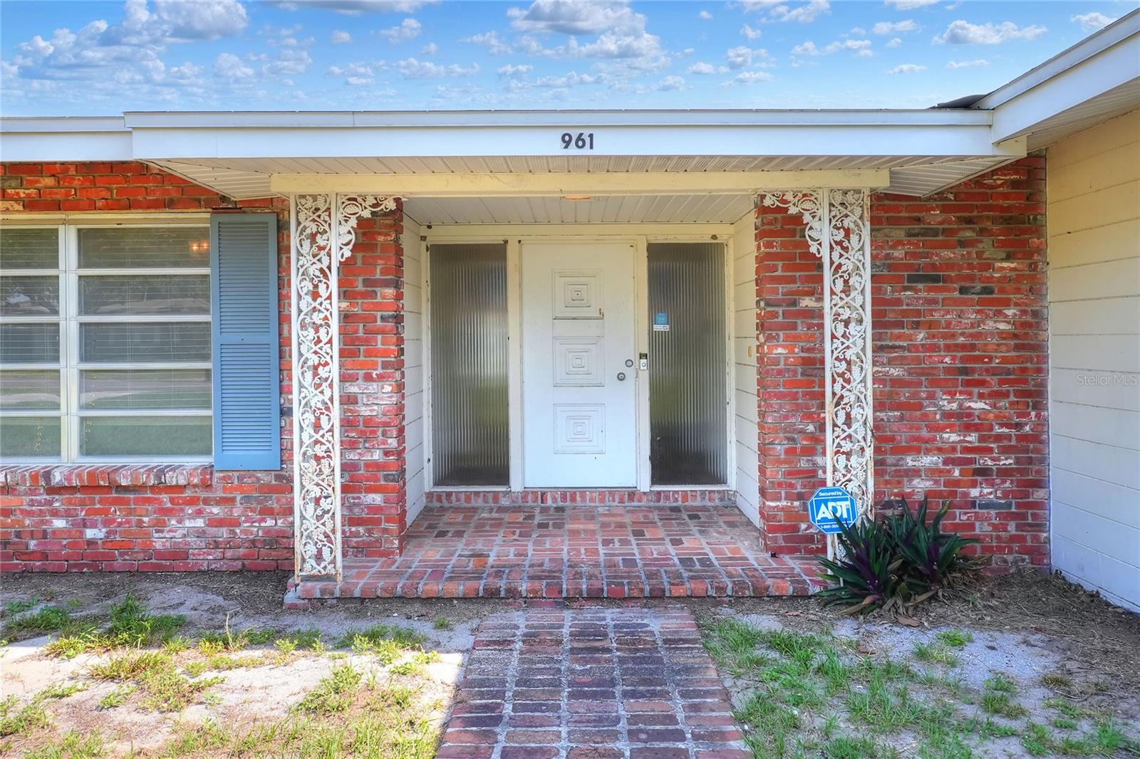 961 PIEDMONT DRIVE SE