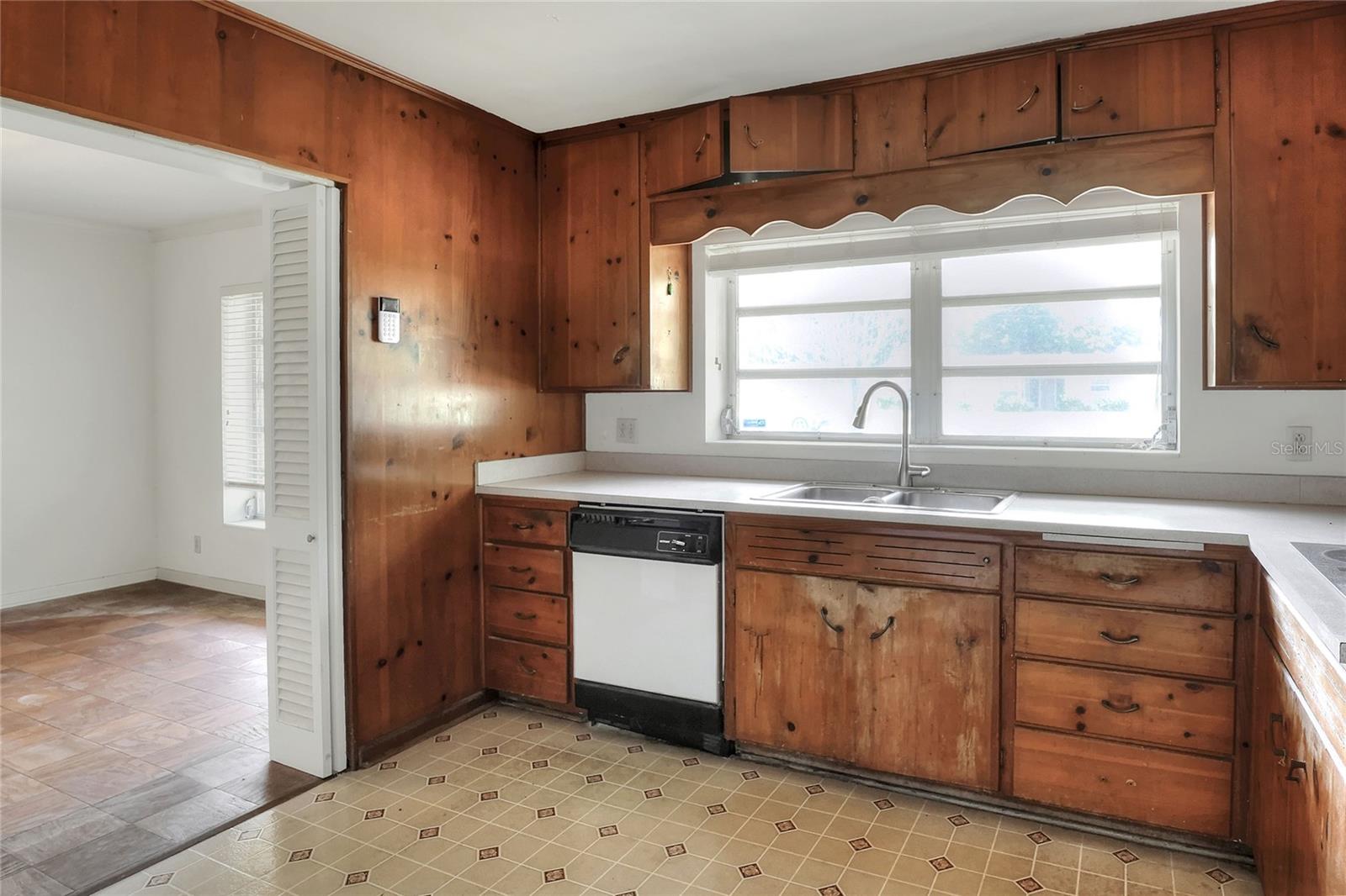 COOPER ESTATES - Residential