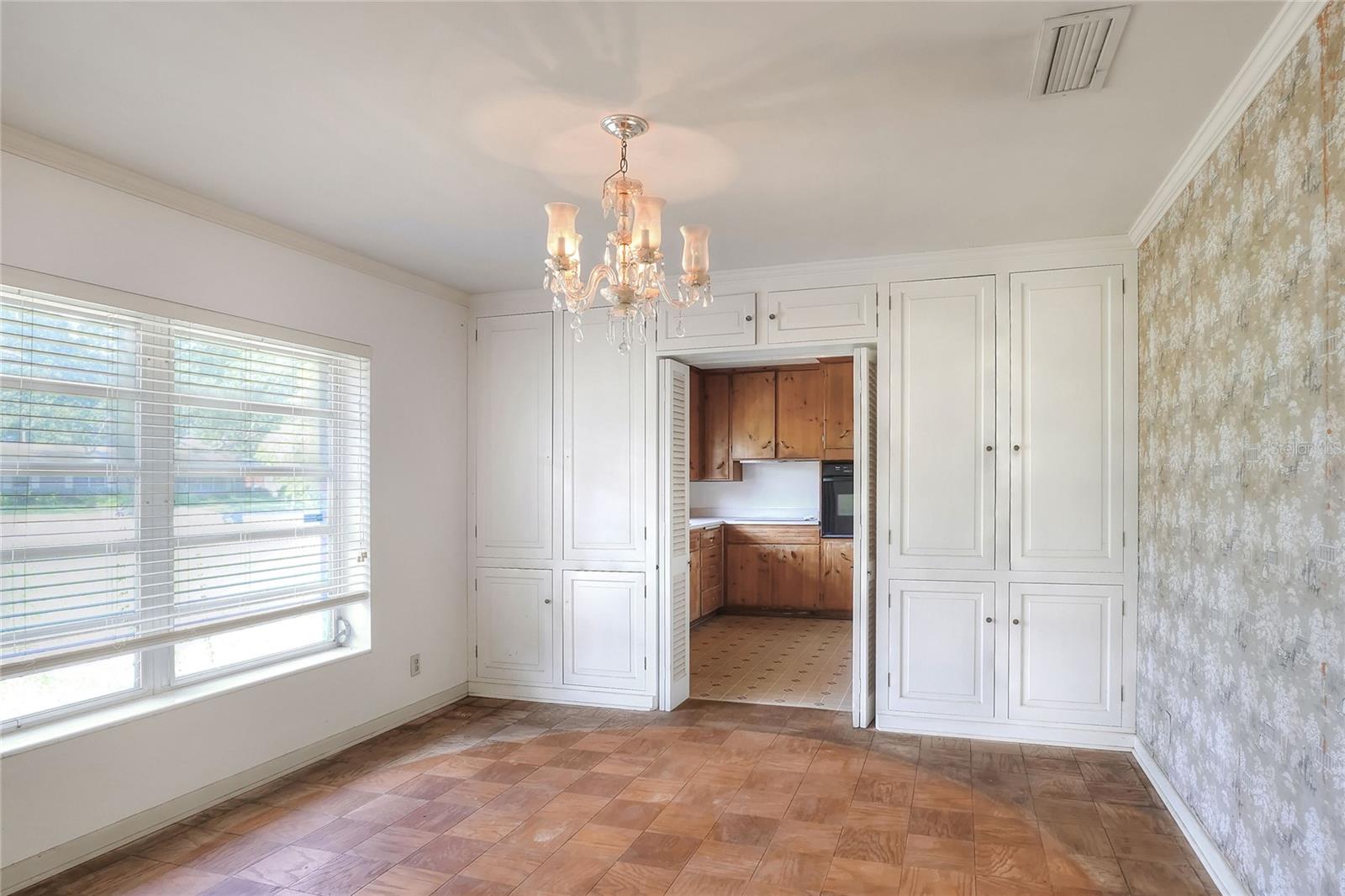 COOPER ESTATES - Residential