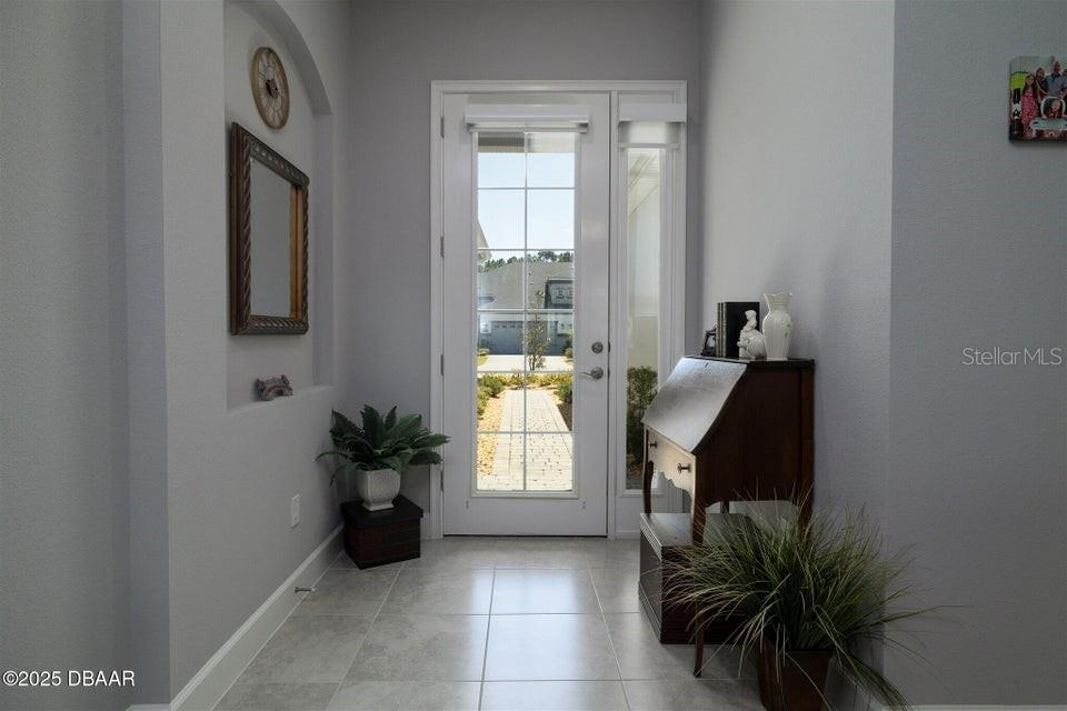 27 LONGRIDGE LANE