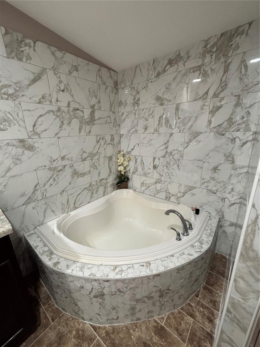 MIDWAY ACRES - Residential