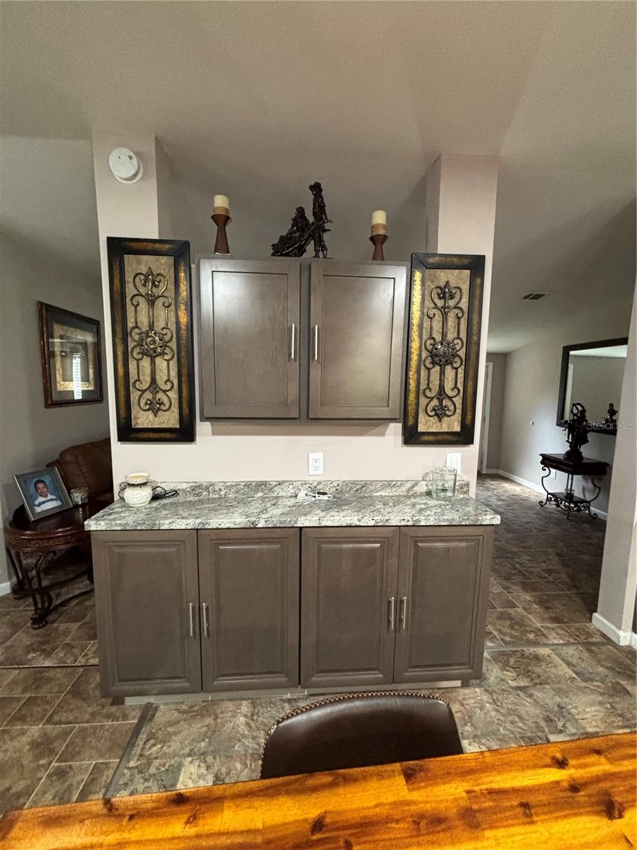 MIDWAY ACRES - Residential