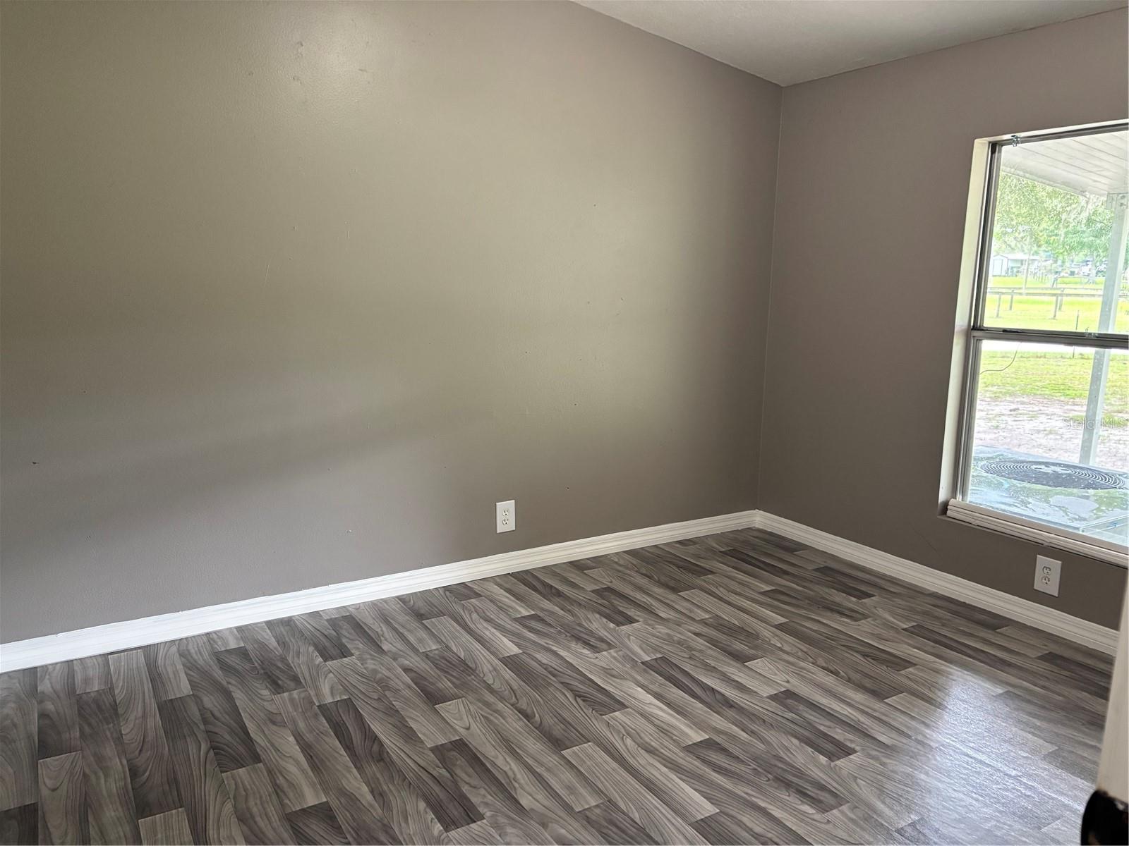 MIDWAY ACRES - Residential