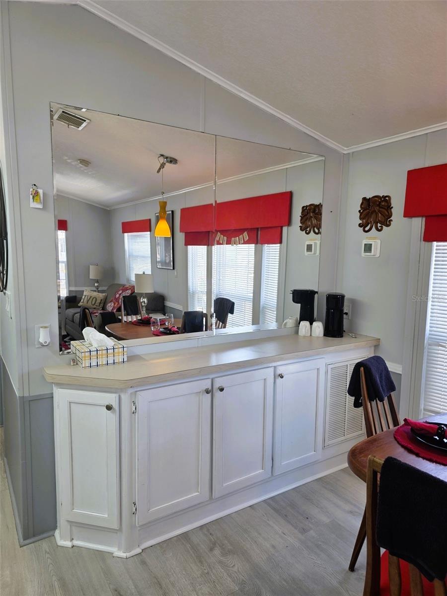 PARADISE LAKES RV PARK - Residential