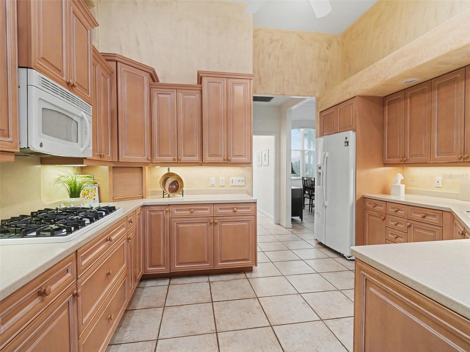 EAGLE TRACE/RIVERWOOD - Residential