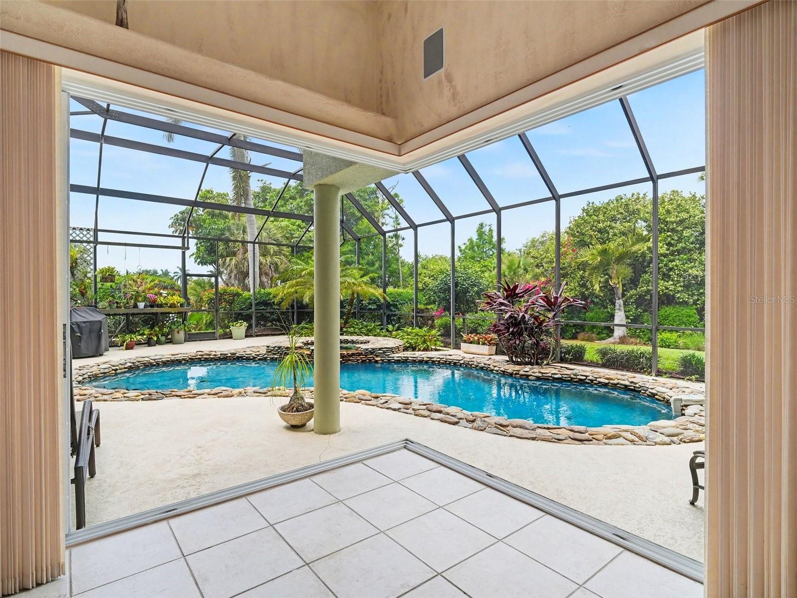 EAGLE TRACE/RIVERWOOD - Residential