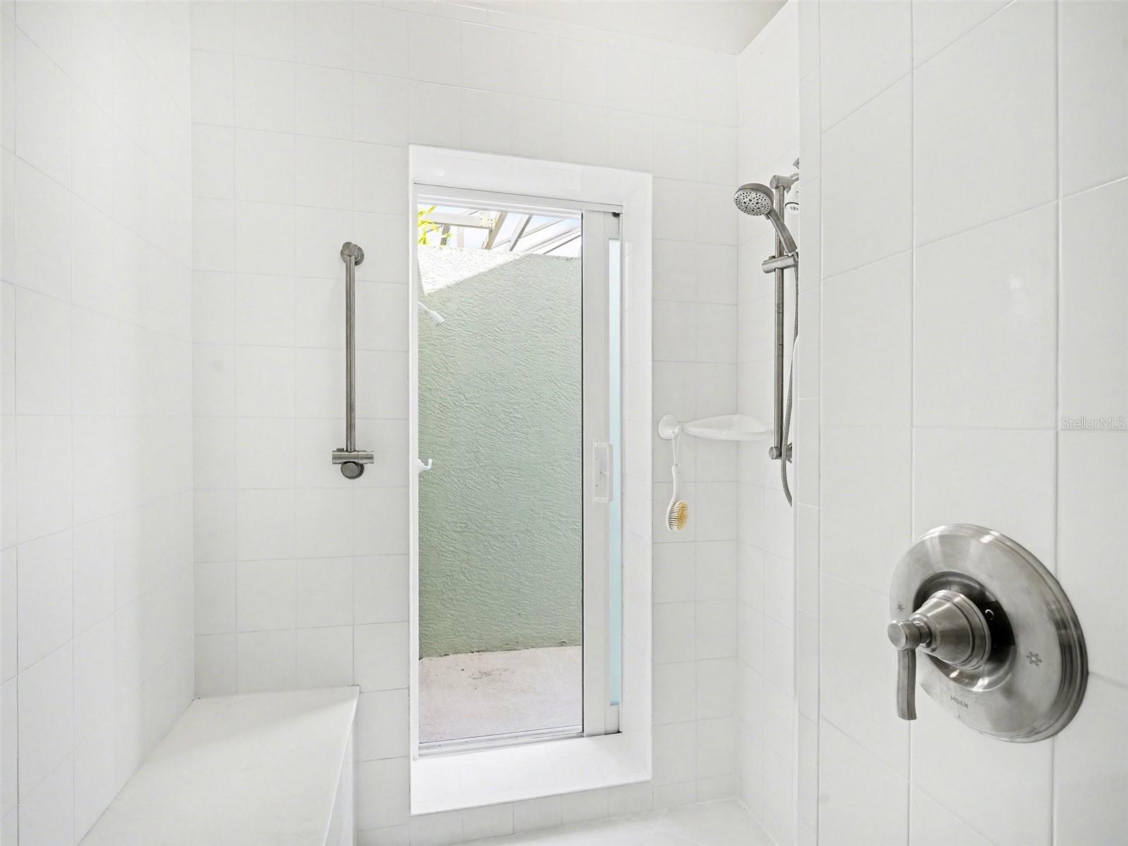 EAGLE TRACE/RIVERWOOD - Residential