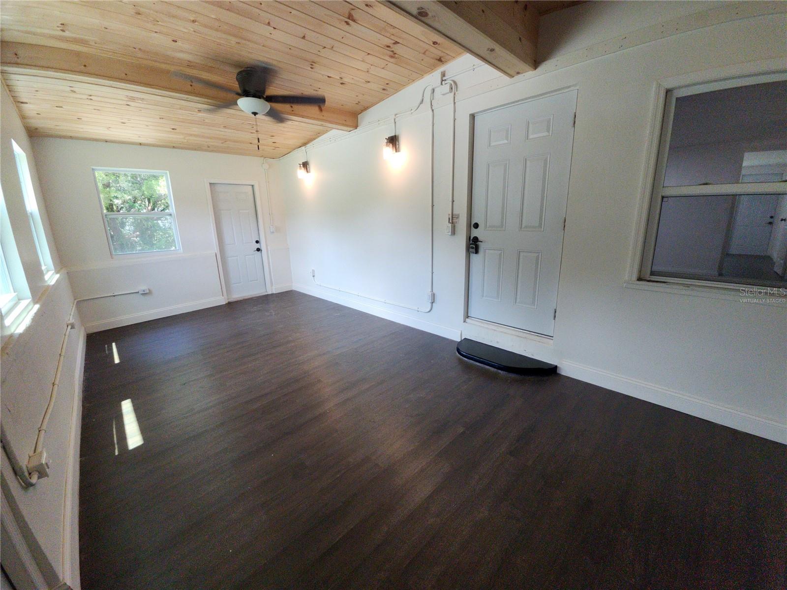 AERO ESTATES - Residential