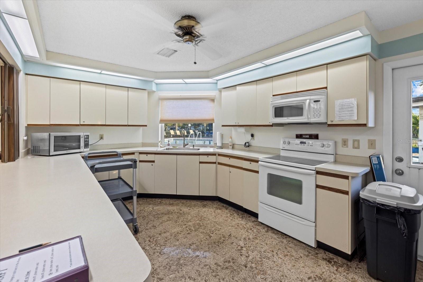 FOXWOOD - Residential