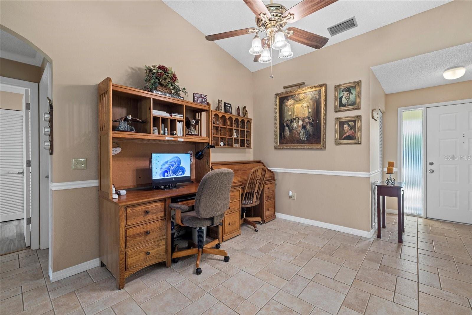 FOXWOOD - Residential