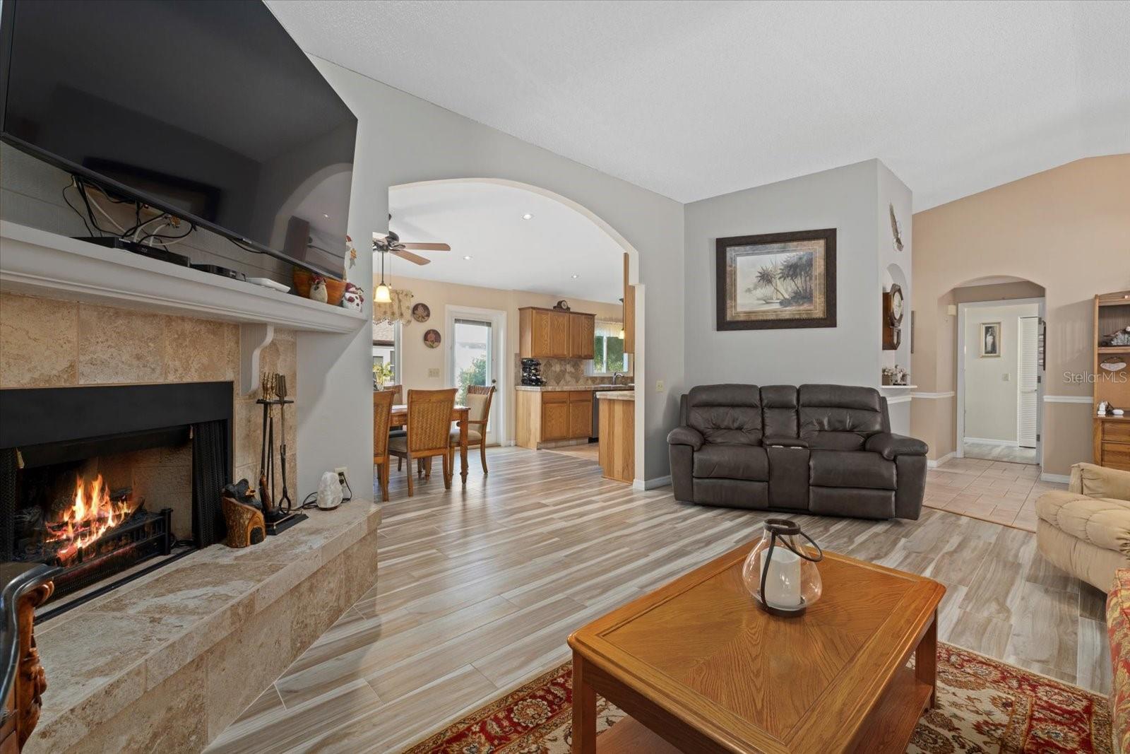FOXWOOD - Residential