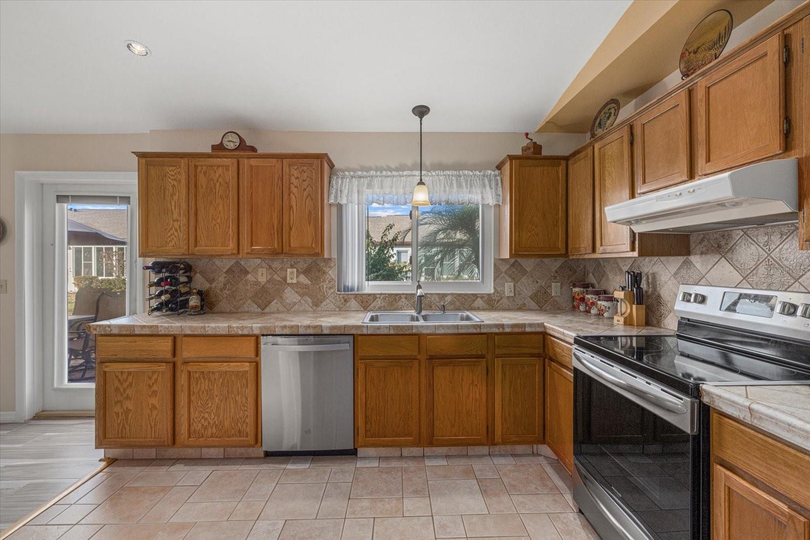 FOXWOOD - Residential