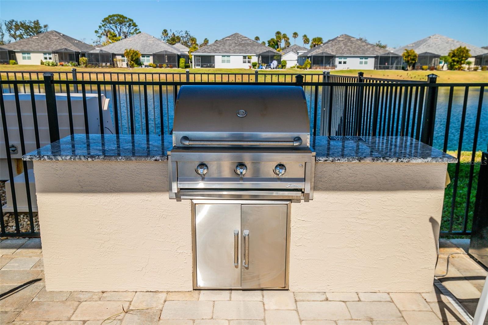 UNIVERSITY VILLAGE - Residential