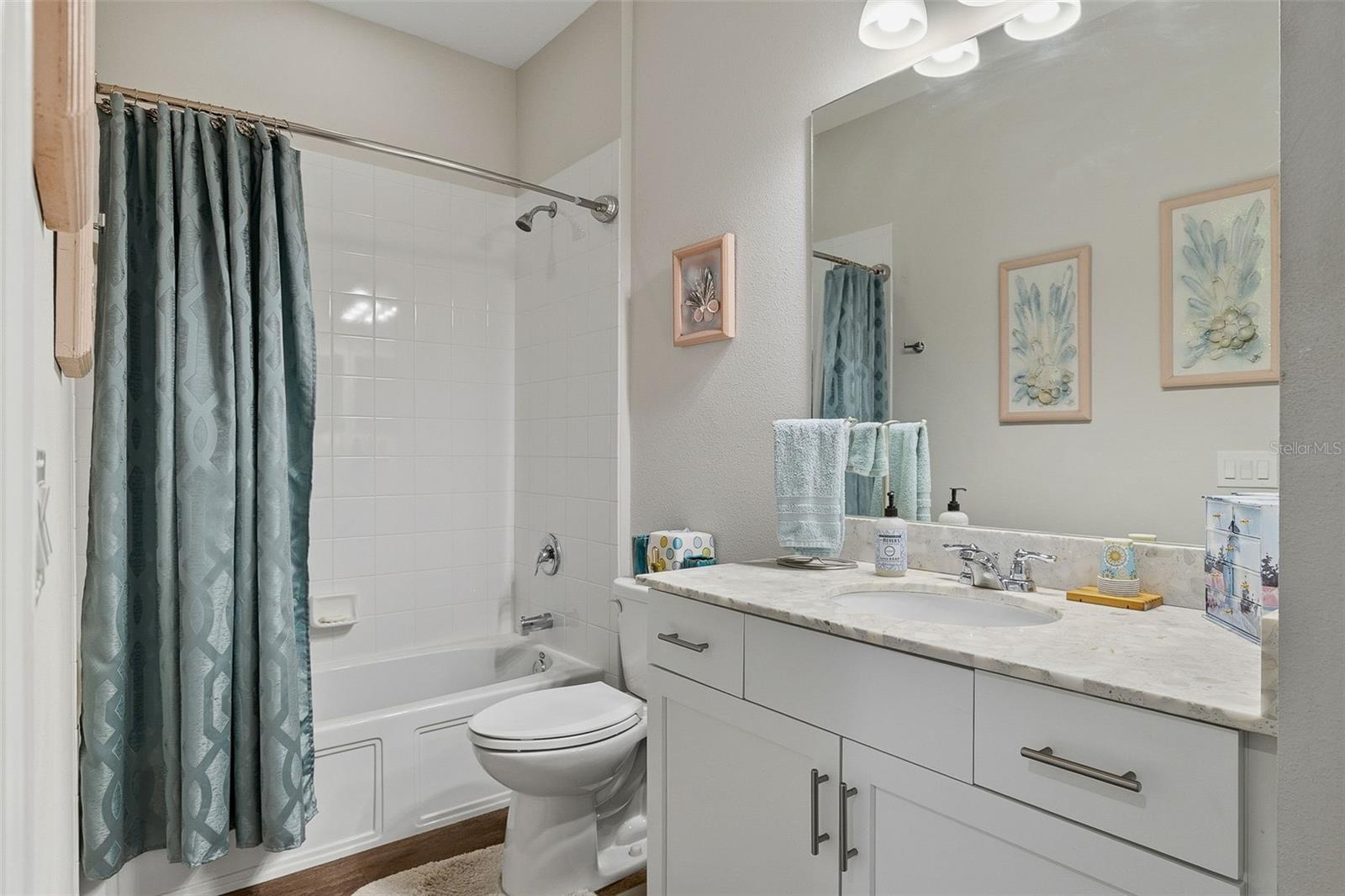 UNIVERSITY VILLAGE - Residential