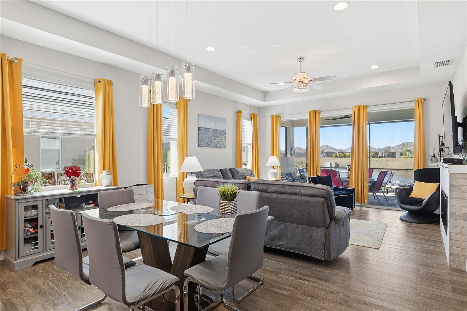 UNIVERSITY VILLAGE - Residential