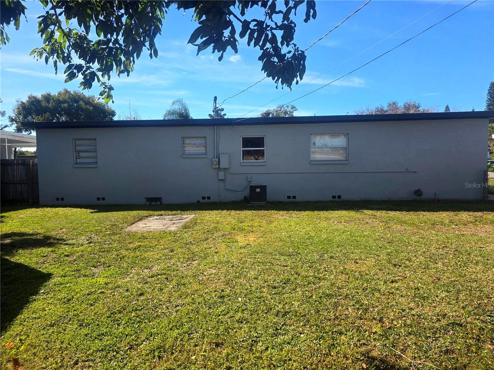 821 S SOLANDRA DRIVE