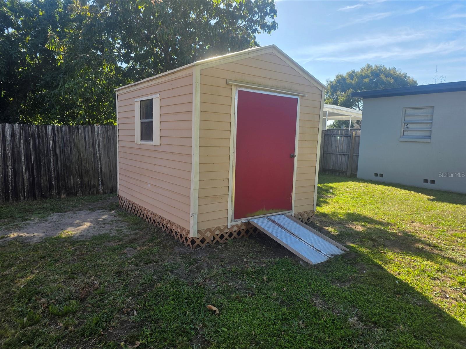 PINE GROVE ESTATES - Residential