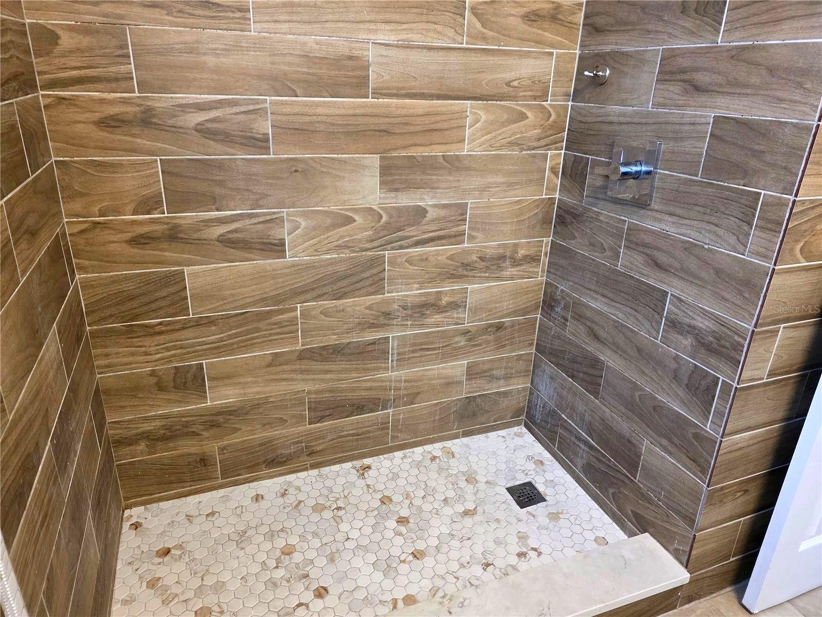 PINE GROVE ESTATES - Residential